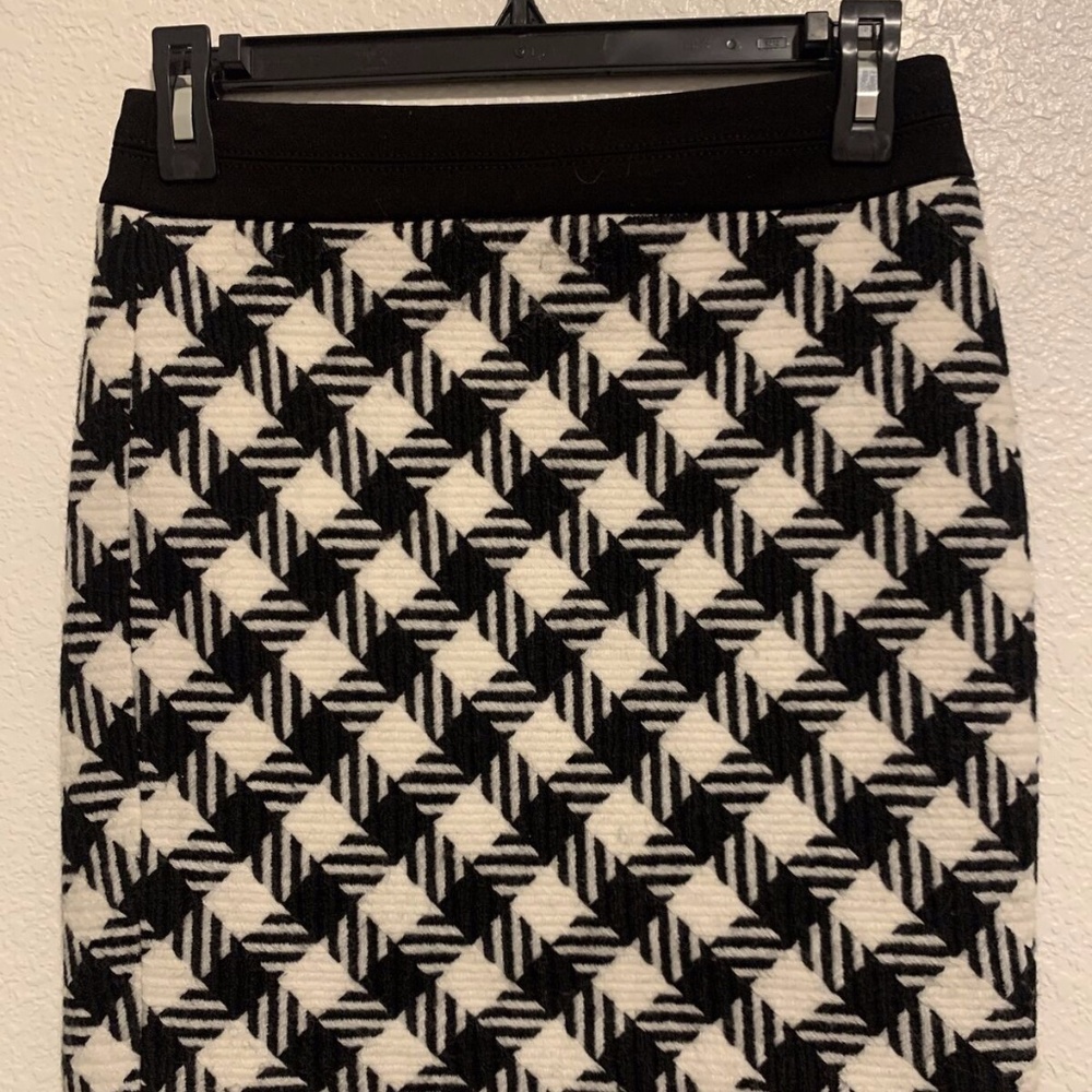 White House Black Market Wool Checkered Pencil Straight Skirt Women's Size 00